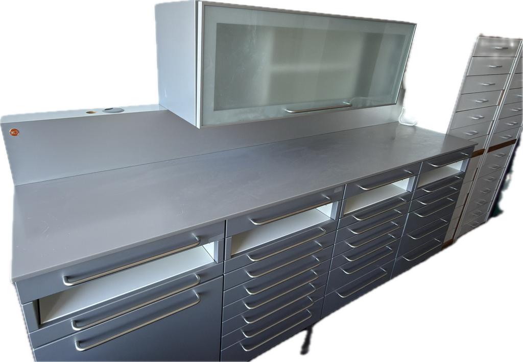 Armoire dentaire marque XO 4 modules 205 cm plateau corian, Articles professionnels, Articles professionnels Autre, Enlèvement