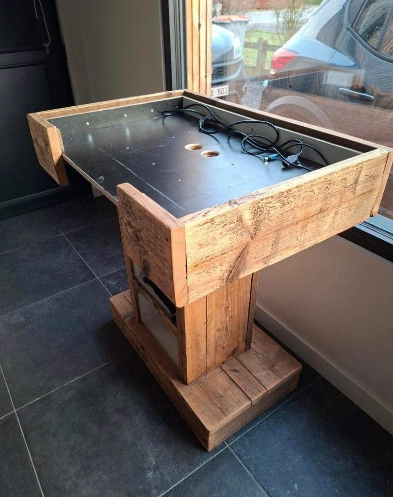 Dj booth met verlichting, Ophalen, Denon