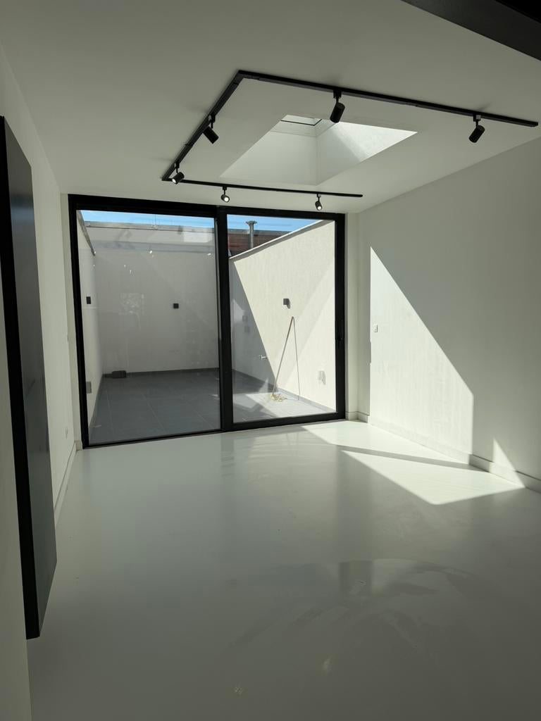 TE HUUR ENERGIEZUINIGE RIJWONING, Immo, Huizen te huur, Gent, Tussenwoning, Direct bij eigenaar, A+