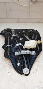 Raammechanisme W209 CLK links achter 2096700103 motor origin, Auto-onderdelen, Gebruikt, Mercedes-Benz AG, Mercedes-Benz, Mercedesstrasse 120
70372  Stuttgart, DE