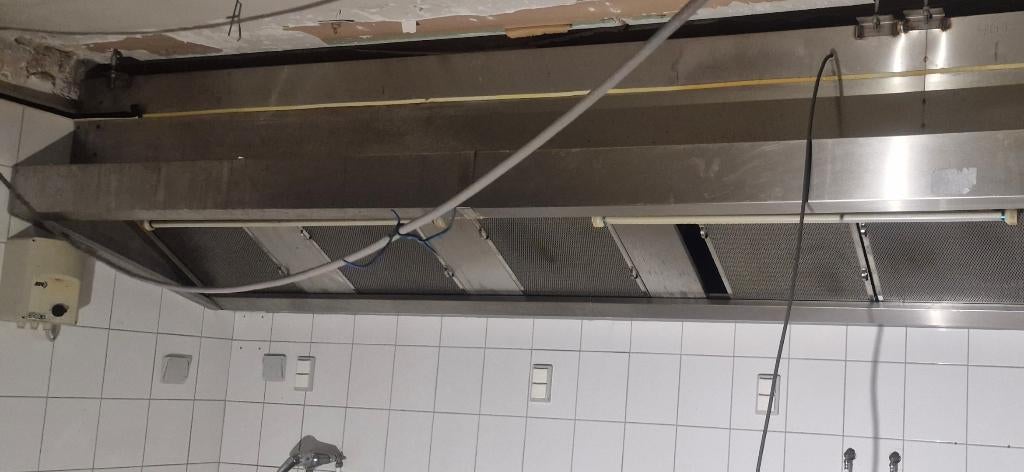 Hotte professionnelle inox 4m avec lumières intégrée., Ophalen, Gebruikt, Inox Meubilair