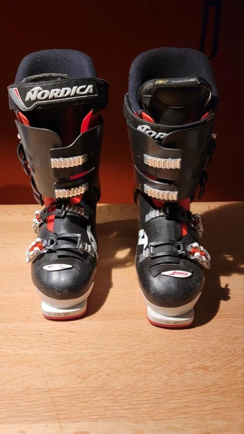 NORDICA Sportmachine 90 maat 43 -44  lage prijs, moet weg, Sport en Fitness, Skiën en Langlaufen, Zo goed als nieuw, Ski, Nordica