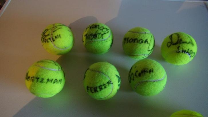 tennis ballen HEAD ATP tour gesigneerd ( 7x ), Sport en Fitness, Tennis, Ballen, Head, Ophalen of Verzenden