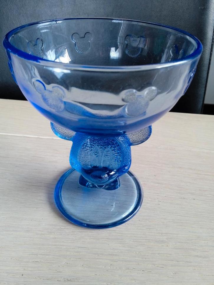 Vintage Disney ijscoupe, Huis en Inrichting, Keuken | Servies, Zo goed als nieuw, Glas, Ophalen of Verzenden