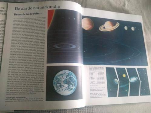 boek: nieuwe geïllustreerde wereldatlas, Livres, Atlas & Cartes géographiques, Utilisé, Monde, Enlèvement ou Envoi