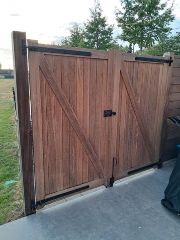 Hardhouten tuinpoort met één paal, Tuin en Terras, Ophalen of Verzenden, Zo goed als nieuw, 150 tot 200 cm, Hout