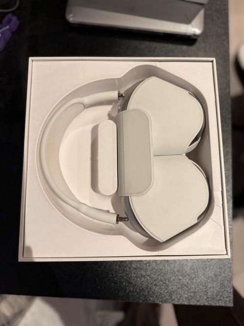 Apple airpods max, Telecommunicatie, Mobiele telefoons | Telefoon-opladers, Zo goed als nieuw, Ophalen