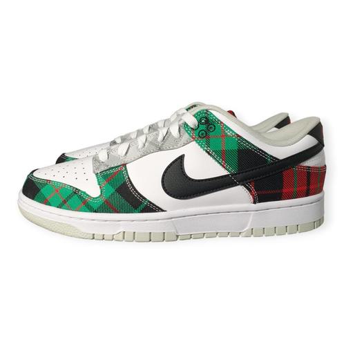 Nike Dunk Low Tartan Plaid - 42.5 - DV0827-100, Kleding | Heren, Schoenen, Nieuw, Sneakers, Wit, Verzenden