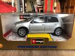 VW Golf 5 1,6fsi burago gold edition 1/18, Ophalen, Nieuw, Auto, Burago