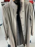Warme wintermantel mt 42/44, Kleding | Dames, Ophalen, Zo goed als nieuw