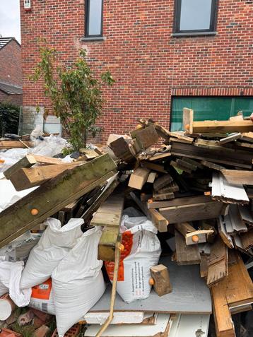 Brandhout beschikbaar voor biedingen