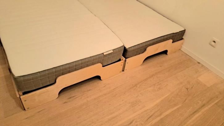 Stapelbare bedden van Müller Möbelwerkstätte, Huis en Inrichting, Slaapkamer | Bedden, Ophalen