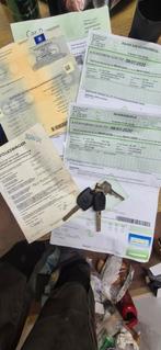 VW Polo 1,4 L V8 1998 1200€, Autos, Achat, Boîte manuelle, Berline, Particulier