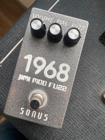 Sonus 1968 jimi mod fuzz drive analogman fender gibson disponible aux enchères