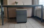 Tafel en kast, Ophalen, Zo goed als nieuw, Bureau