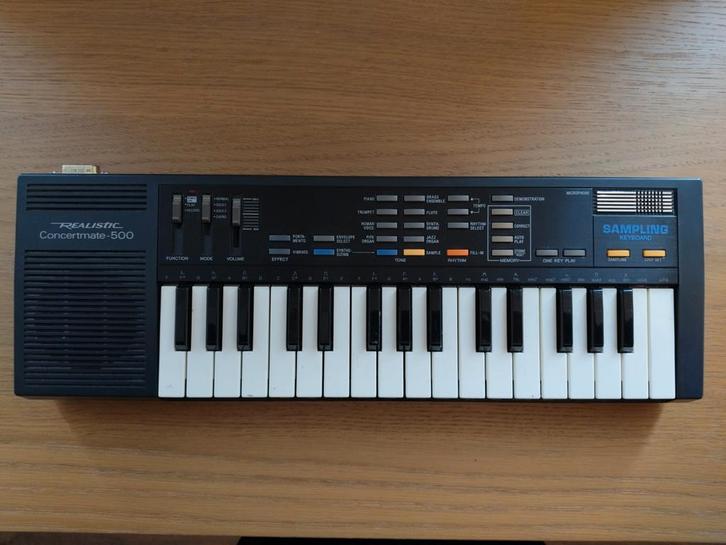 Realistic Concertmate 500, Muziek en Instrumenten, Keyboards, Gebruikt, Overige aantallen, Casio, Ophalen of Verzenden