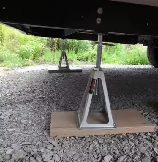 Cric stabilisateur camping-car 6000 lb, Caravanes & Camping, Camping-cars, Particulier, Envoi