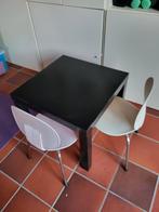 Mackbet tafel met 2 stoelen voor kinderen, Gebruikt, Ophalen, Stoel(en)