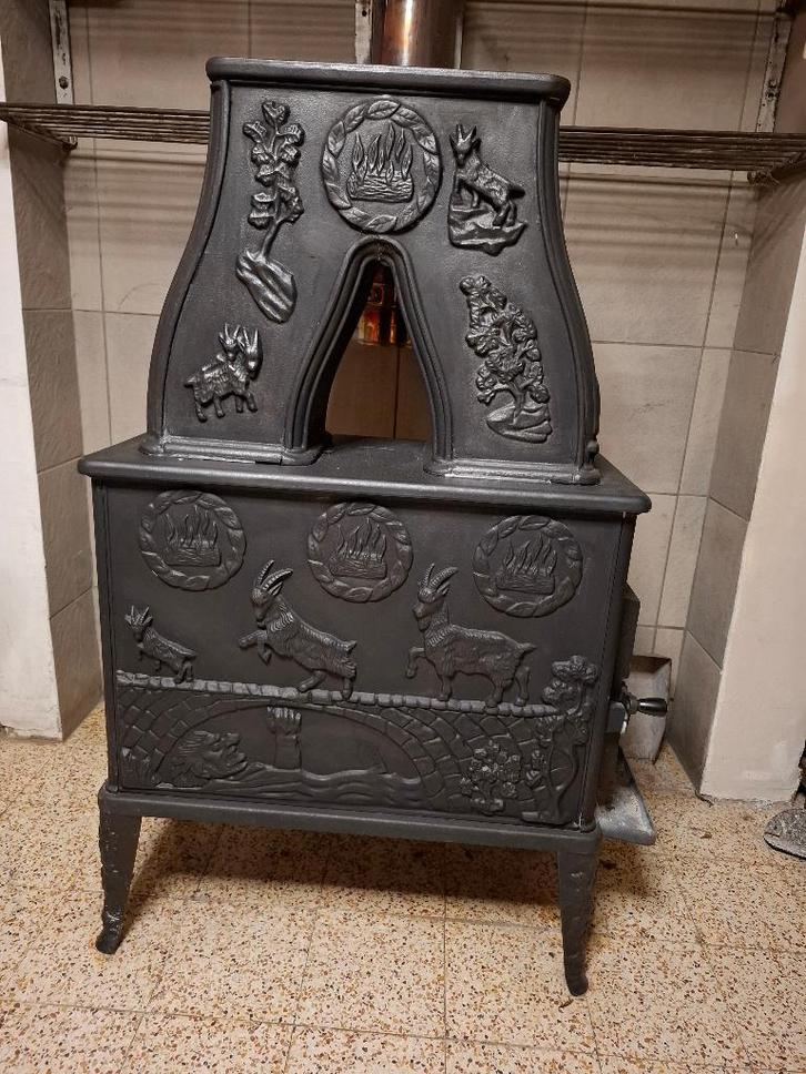 poële à bois DOVRE, Maison & Meubles, Poêles, Comme neuf, Autoportant, Poêle à bois, Bois, Enlèvement