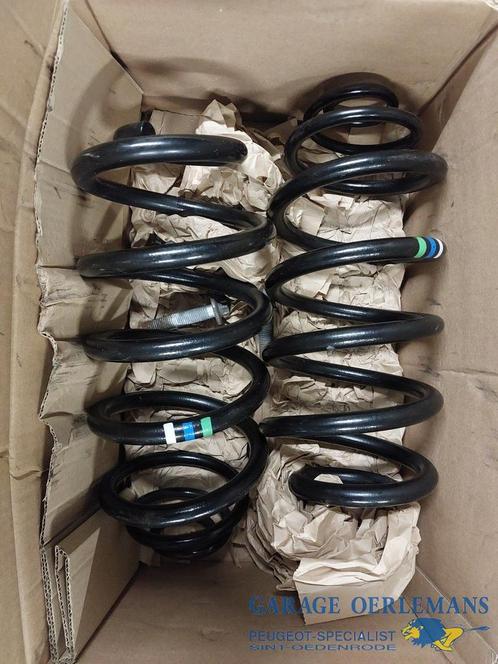 set schroefveren achter, elektrische peugeot expert, Auto-onderdelen, Ophanging en Onderstel, Peugeot, Toyota, Gebruikt, ARN erkend