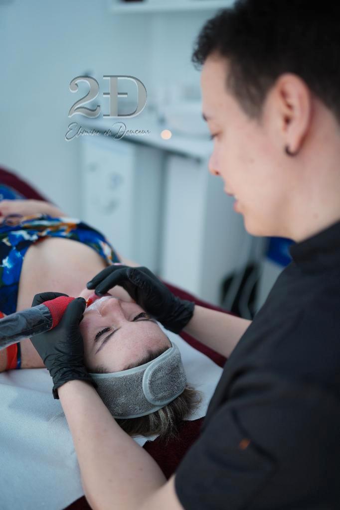 Maquillage des lèvres (Tatouage Des Lèvres À Bruxelles), Bijoux, Sacs & Beauté, Beauté | Cosmétiques & Maquillage, Neuf, Maquillage