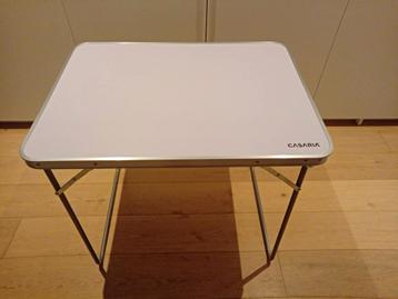 Casaria inklapbare aluminium kampeertafel beschikbaar voor biedingen