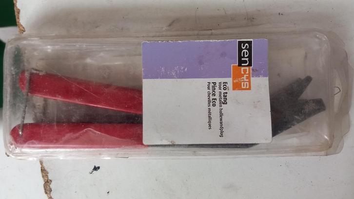 Pince à prise murale creuse, Bricolage & Construction, Outillage | Outillage à main, Comme neuf, Enlèvement ou Envoi