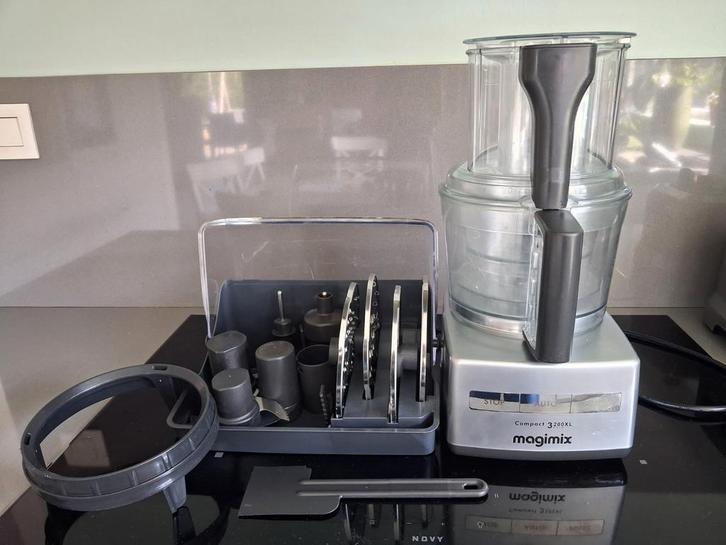 Magimix CS 3200 XL Mat Chroom, Elektronische apparatuur, Keukenmixers, Zo goed als nieuw, Ophalen