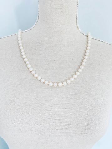 Collier de perles vintage classique 