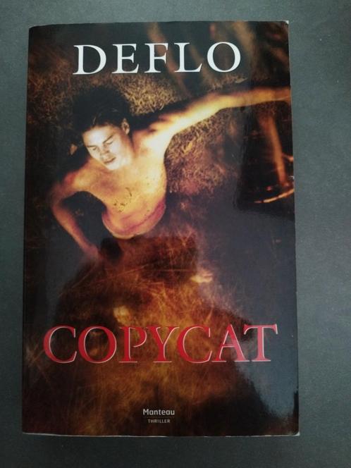 Luc Deflo - Copycat, Boeken, Thrillers, Zo goed als nieuw, Ophalen of Verzenden