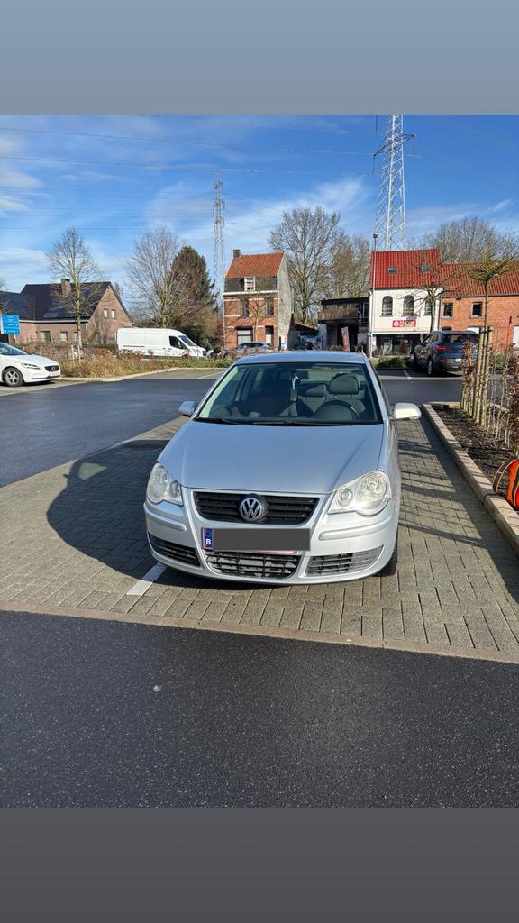 VOLKSWAGEN POLO BENZINE BOUWJAAR 2009, Auto's, Volkswagen, Particulier, Polo, Benzine, Stadsauto, 3 deurs, Handgeschakeld, Zilver of Grijs