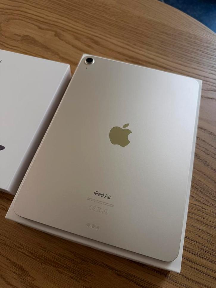 IPad Air 11" (M2) 128GB + Clavier, Computers en Software, Apple iPads, Gebruikt, Apple iPad Air, Wi-Fi, 11 inch, 128 GB, Zilver