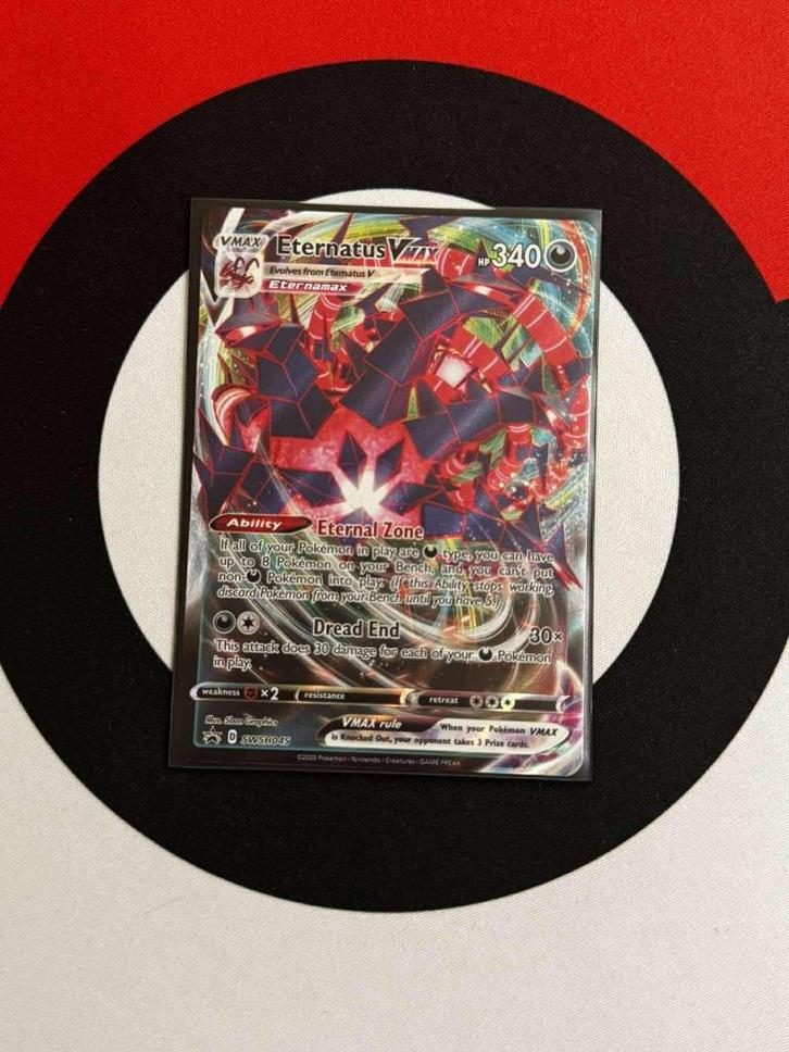 Pokémon - Eternatus VMAX SWSH045 Promo - NM, Hobby en Vrije tijd, Verzamelkaartspellen | Pokémon, Zo goed als nieuw, Losse kaart