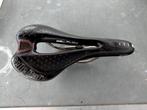 Zadel Selle Italia gel flow max, Fietsen en Brommers, Ophalen, Zadel