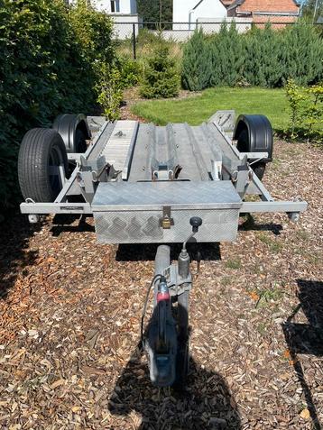 Motor trailer te huur