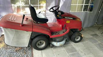 Honda 2417 v-twin zitmaaier beschikbaar voor biedingen