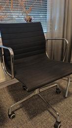 Vitra Eames EA 108 Hopsak Zwart - Nieuwstaat, Huis en Inrichting, Ophalen, Zwart, Bureaustoel