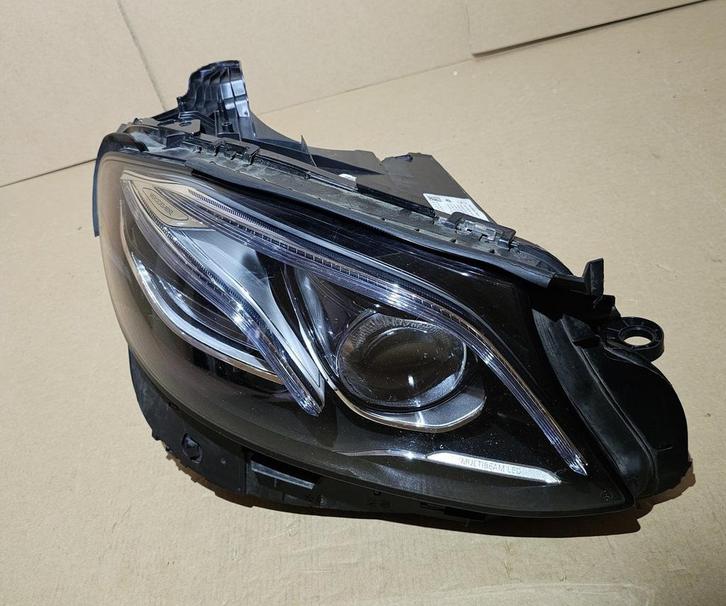 Koplamp E Klasse W213 S213 MULTIBEAM LED Rechts A2139066604, Auto-onderdelen, Verlichting, Gebruikt, Herkomst onderdeel bekend