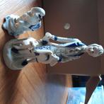 2 porseleinen beeldjes olifantje en man met schaapje, Antiek en Kunst, Ophalen