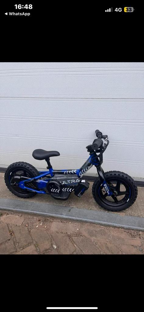 Electrische (loop)fiets 12&16ich NIEUW, Kinderen en Baby's, Speelgoed | Buiten | Accuvoertuigen, Zo goed als nieuw, Ophalen