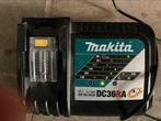 Je vend un chargeur makina DC36RA, Zo goed als nieuw