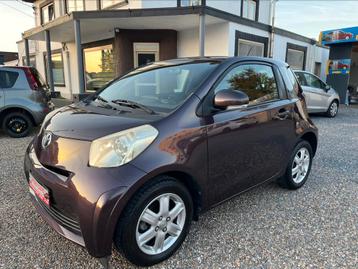 Toyota 1.0 benzine goed staat beschikbaar voor biedingen