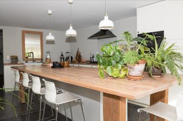 Unieke, lichtrijke rijwoning met Z- gerichte tuin @Stasegem