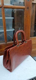 Leren handtas vintage, Handtassen en Accessoires, Tassen | Damestassen, Verzenden, Gebruikt, Handtas
