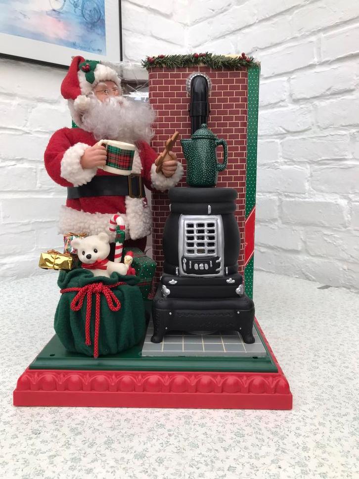 Holiday Scene: Kerstman bij kachel., Diversen, Kerst, Gebruikt, Ophalen