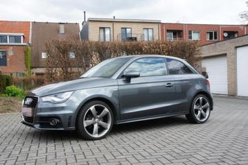 te koop: AUDI A1 Daytona grijs metal S line 1400cc 136 Kw, Autos, Cuir, Argent ou Gris, Achat, A1