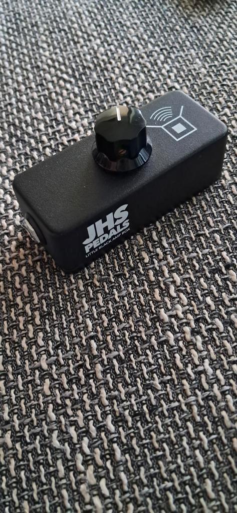 JHS little black box amp (Analogue attenuator), Muziek en Instrumenten, Effecten, Zo goed als nieuw, Volume, Ophalen of Verzenden