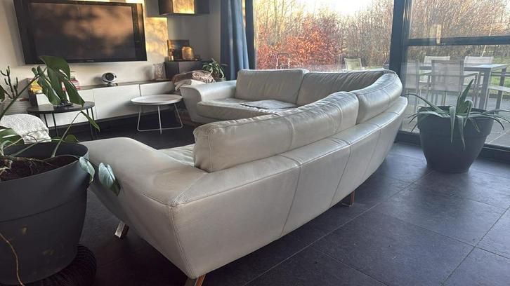 Sofa design en cuir, Tickets & Billets, Réductions & Chèques cadeaux, Trois personnes ou plus