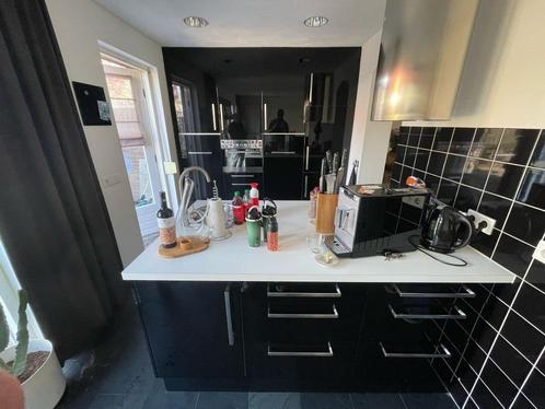 Moderne Zwarte Hoogglans Eilandkeuken GEDEMONTEERD, Huis en Inrichting, Keuken | Complete keukens, Zo goed als nieuw, Overige typen