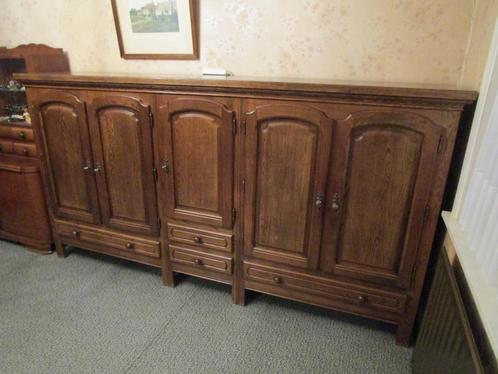grote buffetkast / dressoir, Huis en Inrichting, Kasten | Dressoirs, Zo goed als nieuw, 200 cm of meer, 25 tot 50 cm, Met lade(s)
